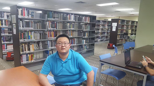 我校张政同学即将踏上赴马来西亚留学之路！