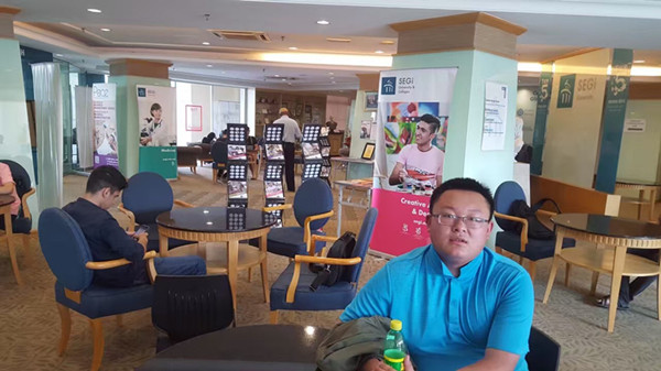 我校张政同学即将踏上赴马来西亚留学之路！