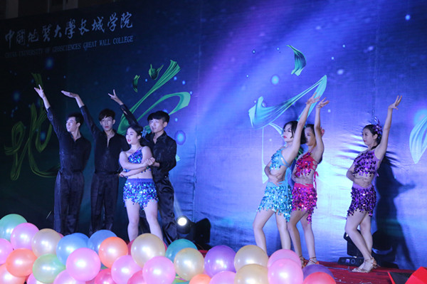 我校举办第四届地学文化节