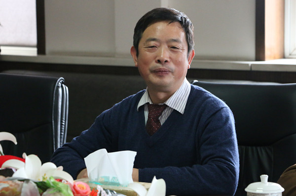 中国石油大学胜利学院院长助理吴明银一行来我校参观考察