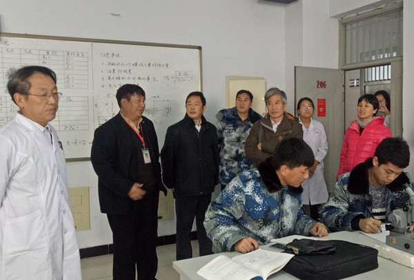 中国石油大学胜利学院院长助理吴明银一行来我校参观考察