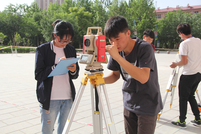 我校成功举办第四届测量技能大赛