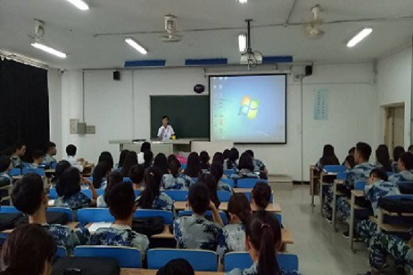 电子商务及法律专业介绍大会