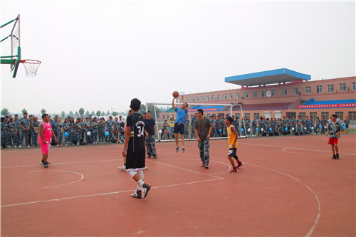 【学生活动】九月金黄精神爽，地科男篮风姿俏