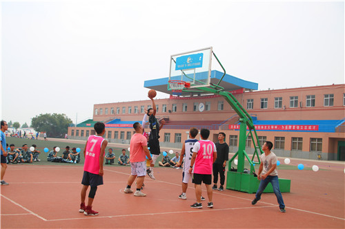 【学生活动】九月金黄精神爽，地科男篮风姿俏