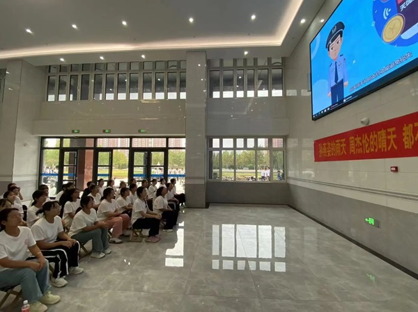 保定理工学院|管理学院|青春筑防线，共筑无邪梦