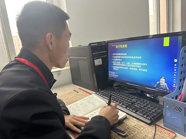 安全教育|保定理工学院|管理学院|提高安全教育·共建平安校园