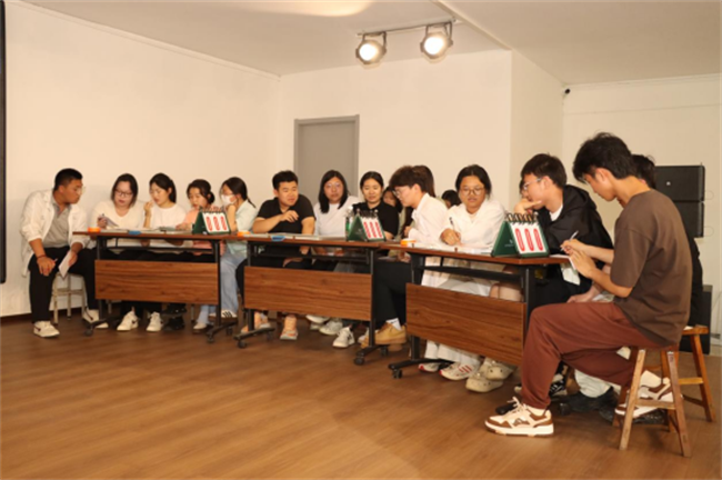 保定理工学院成功举办2025年大学生人文知识竞赛