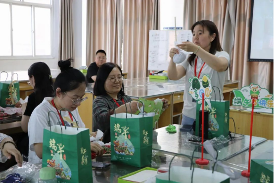 粽香迎端午 “会”聚贺佳节——保定理工学院会计学院举办端午节教师活动