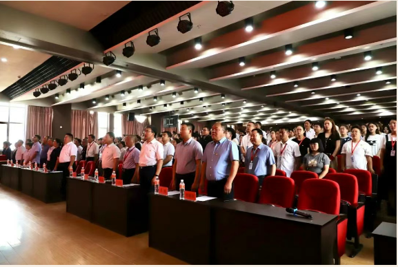 保定理工学院隆重举行庆祝建党104周年暨2024-2025学年“两优一先”表彰大会