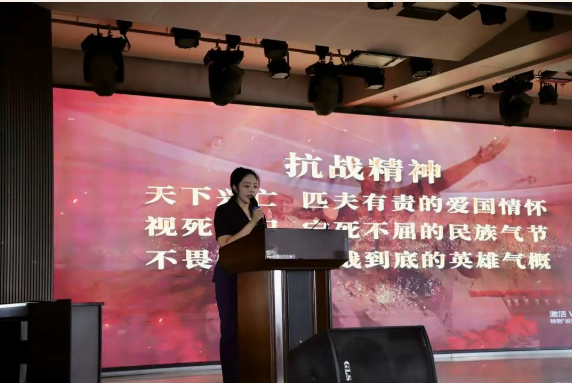 保定理工学院隆重举行庆祝建党104周年暨2024-2025学年“两优一先”表彰大会