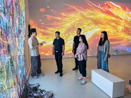 保定理工学院艺术学院教师团队走访北京澜景科技有限公司——校企携手共探数字艺术新篇