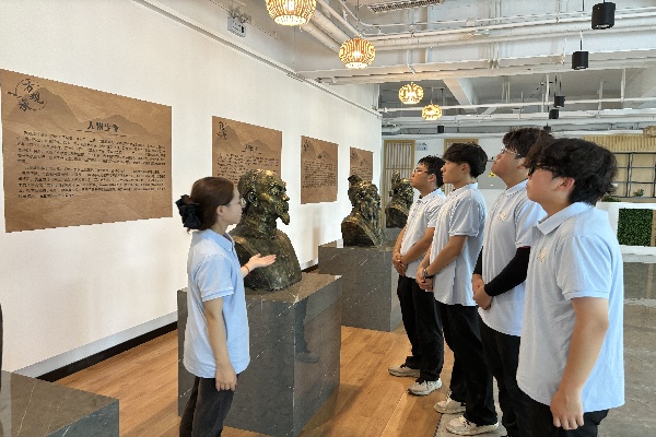 【大学生讲《大先生》】科学家精神进乡村——保定理工学院“青科声宣讲团”系列活动（七）