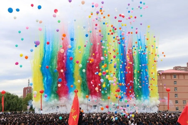 军训收官，启航新程】军训淬炼成长，大学逐梦启航——保定理工学院2025级新生军训结营式暨开学典礼圆满结束