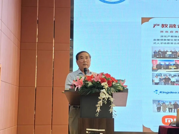 入学教育|保定理工学院|管理学院|开讲啦！院长来上第一课