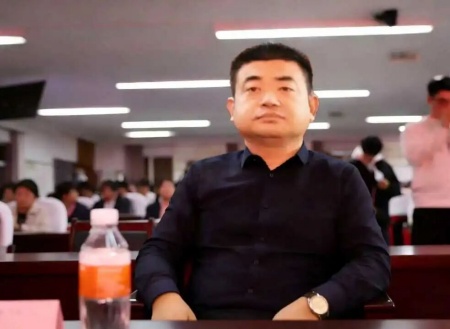 “表彰先进树榜样，青春奋进谱新篇”——保定理工学院艺术学院2025年学生表彰大会圆满举行