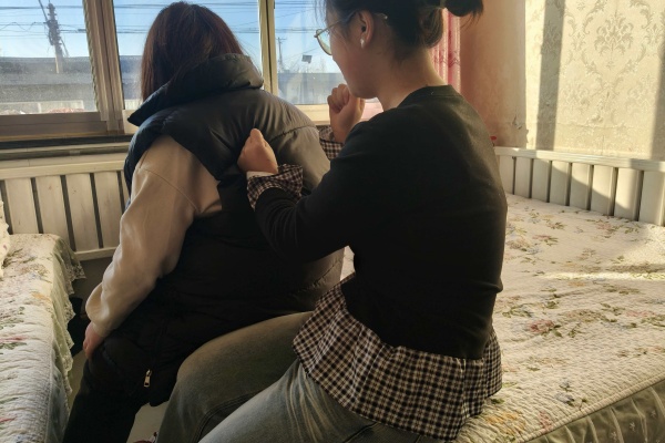 寒假暖心事——孝老爱亲传美德，崇德向善谱新篇