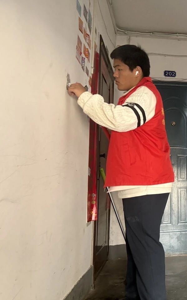 养成教育|保定理工学院管理学院开展社区志愿服务实践活动