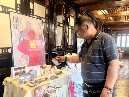 端午时节，光影与古韵共舞——广播电视编导毕设展于淮军公所戏楼绽放