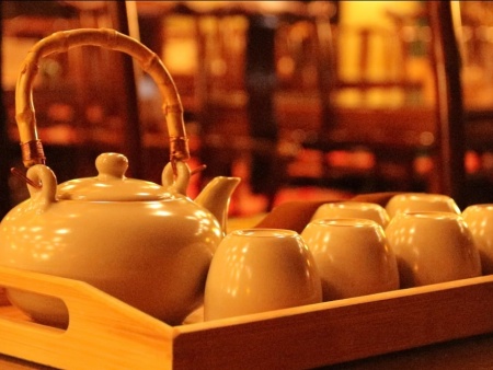 《纪录片制作》课程实践课：纪实拍摄与创作全流程落地，学生实操能力与人文叙事双提升