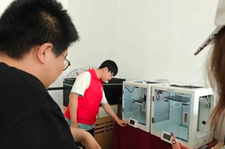 受助怀初心 回馈赴新程 | 保定理工学院艺术学院助学金获得者以艺践行感恩