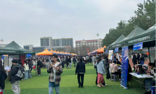 访企拓岗促就业，精准对接启新程