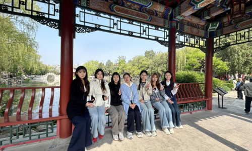 语传学院赴保定莲池书院开展参观访问暨实践教学活动